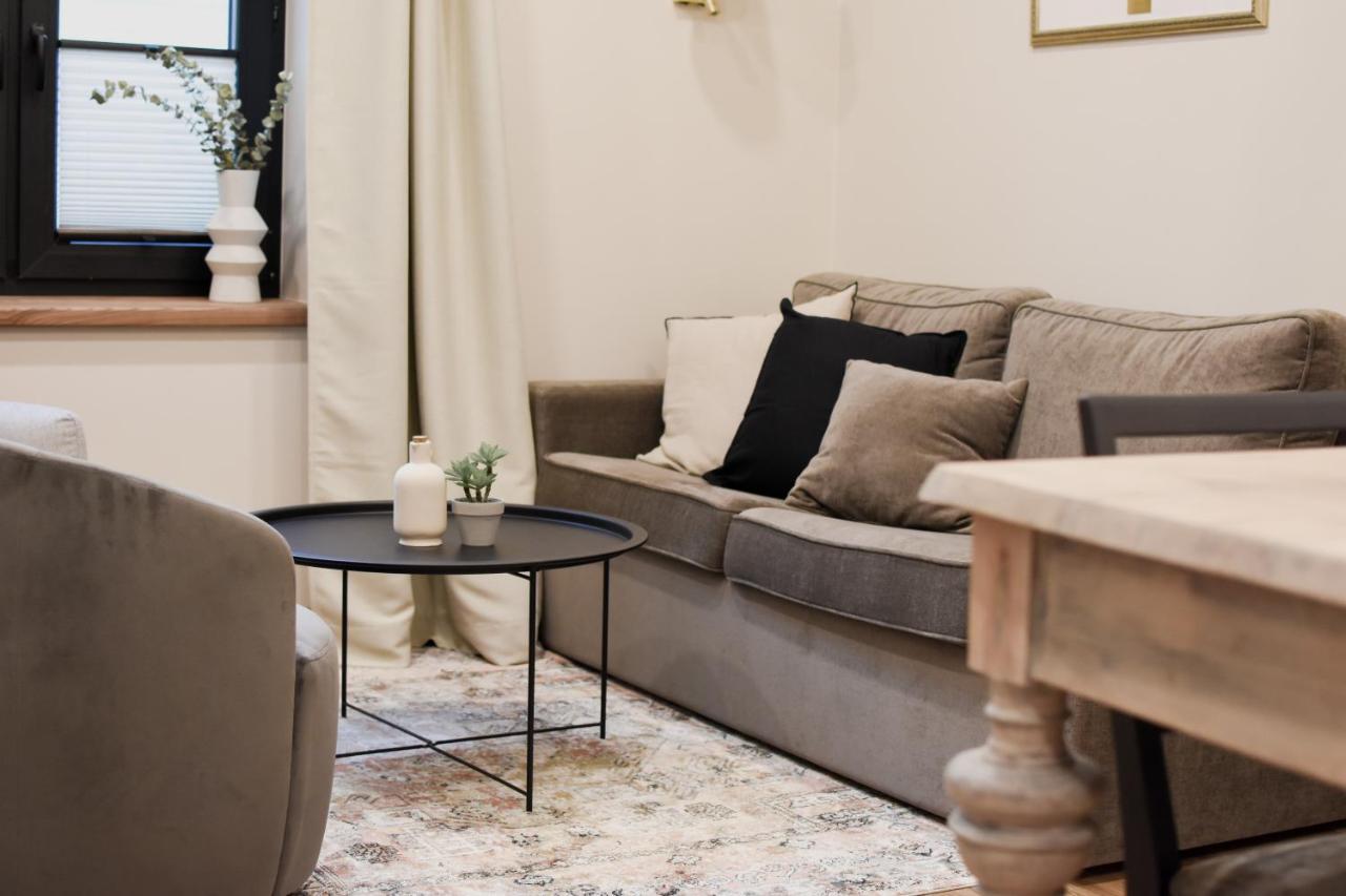 Vaksali Apartment!